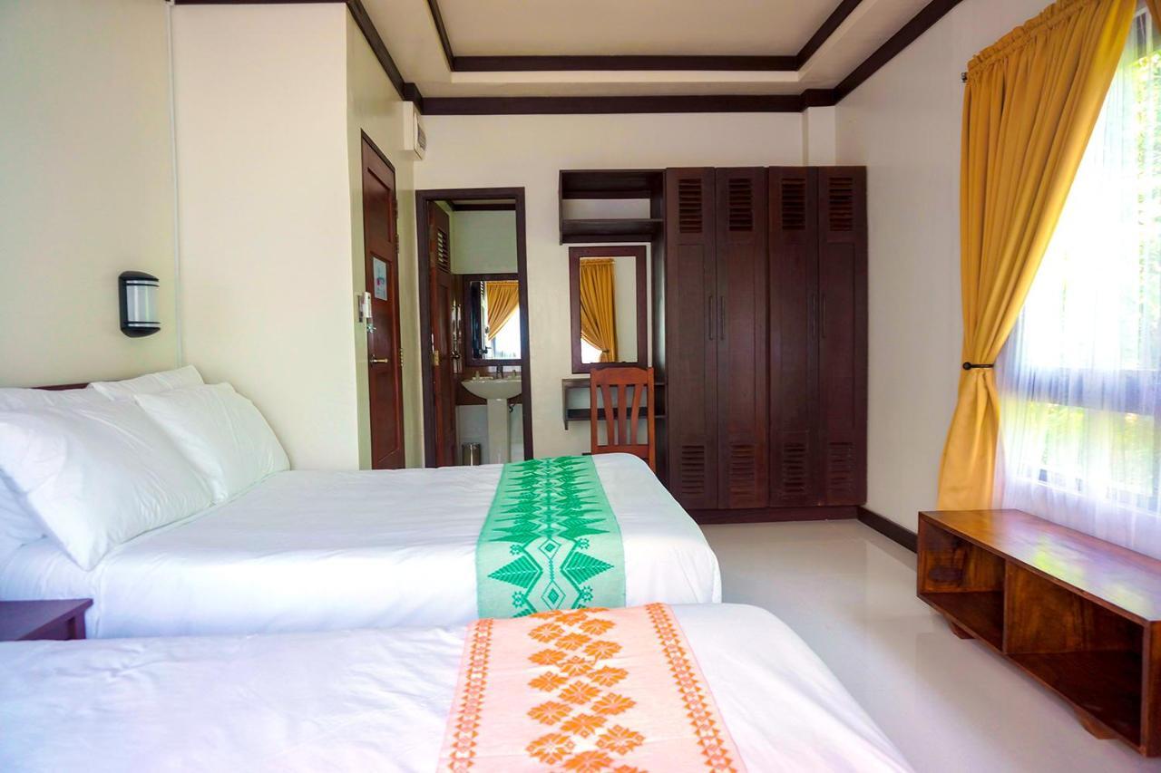 Veranda Suites&Restaurant Paoay Exterior foto